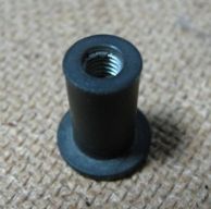 Футорка крепления стекла ветрового Рысь (113.00.015.000)