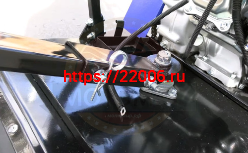 Мотобуксировщик компактный БЕЛКА - 8LE л.с., с ФАРОЙ и ЭЛЕКТРОСТАРТЕРОМ фото 3